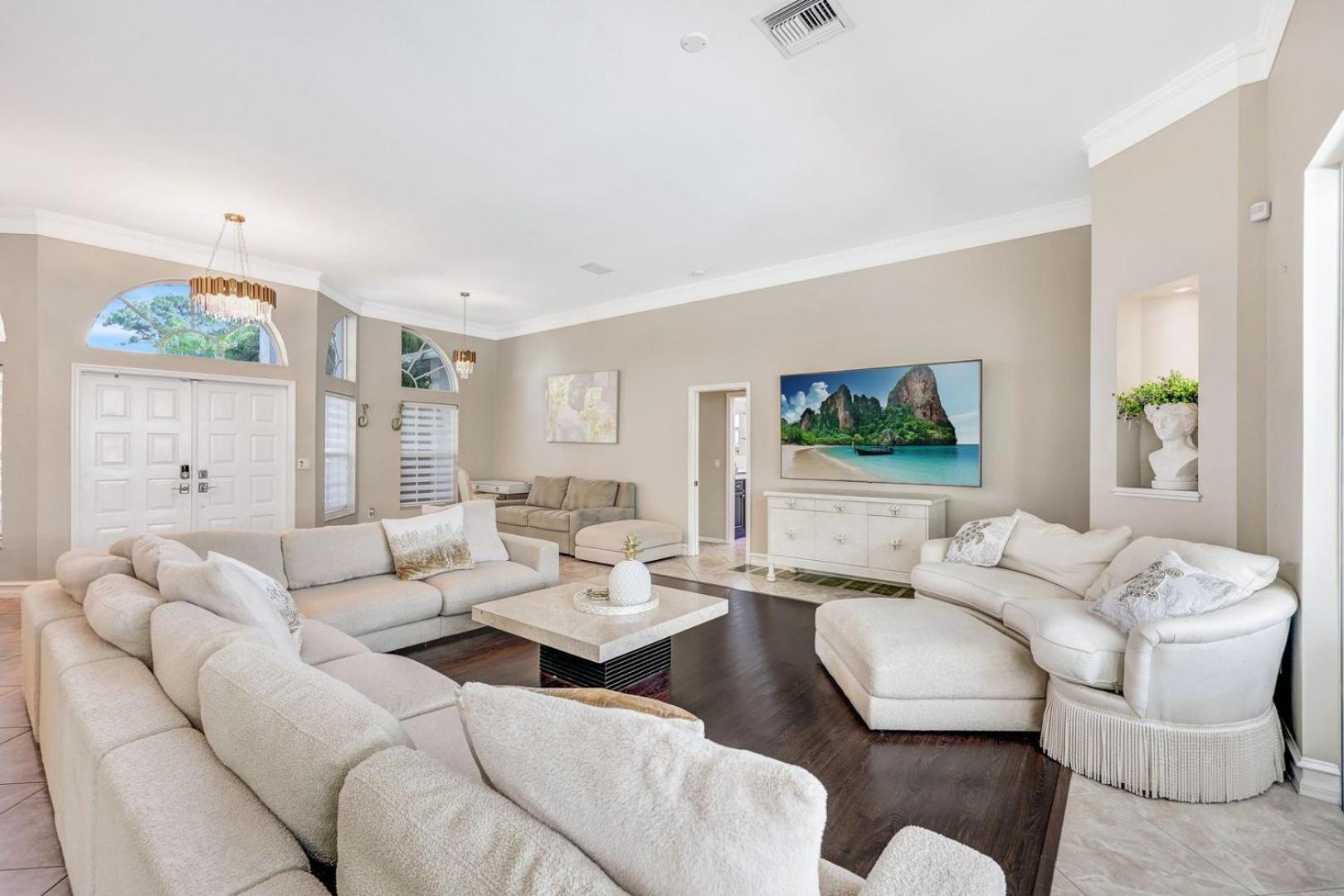Lux Family 3 Bedroom With Pool Villa Walk To Beach And Mercato North North Naples المظهر الخارجي الصورة